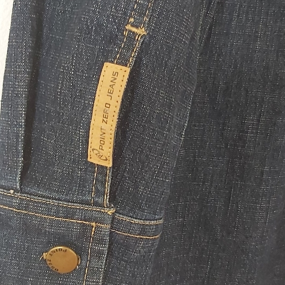 Dress - Picture 4 of 4